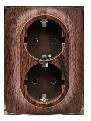 PRIME ΠΡΙΖΑ ΣΟΥΚΟ ΑΣΦΑΛΕΙΑΣ ΧΡΩΜΑ ΞΥΛΟΥ 2P+E 16A 250VAC IP20