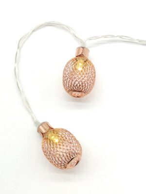 ΔΙΑΚΟΣΜΗΤΙΚΑ ΛΑΜΠΑΚΙΑ ΑΝΑΝΑ ΜΕΤΑΛΛΙΚΟ ΧΑΛΚΙΝΟ 10 LED ΣΕ ΣΕΙΡΑ ΘΕΡΜΟ ΛΕΥΚΟ ΜΠΑΤΑΡΙΕΣ 3xΑΑ ΜΕ ΚΑΛΩΔΙΟ ΔΙΑΦΑΝΟ 300mm IP20 1350mm