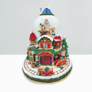 ΧΡΙΣΤΟΥΓΕΝΝΙΑΤΙΚΟ ΔΙΑΚΟΣΜΗΤΙΚΟ ΧΩΡΙΟ ΜΕ ΧΙΟΝΟΜΠΑΛΑ LED RGB ΜΕ ΜΟΥΣΙΚΗ 4.5V (ΑΝΤΑΠ) & ΜΠΑΤΑΡΙΕΣ 3xΑΑ 230Χ220Χ265mm