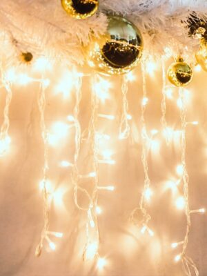 ΧΡΙΣΤΟΥΓΕΝΝΙΑΤΙΚΑ ΛΑΜΠΑΚΙΑ ΒΡΟΧΗ 144 LED ΘΕΡΜΟ ΛΕΥΚΟ 24 ΣΕΙΡΕΣ (5-7-5-7) ΑΝΤΑΠΤΟΡΑΣ 31VDC ΕΠΕΚΤΑΣΗ ΜΑΧ 4 ΣΕΤ & 8 ΠΡΟΓΡΑΜΜΑΤΑ IP44 300x60mm