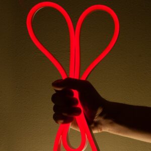 ΦΩΤΟΣΩΛΗΝΑΣ ΝΕΟΝ 100LED/M ΚΟΚΚΙΝΟ ΣΤΑΘEΡΟ ΜΟΝΗ ΠΛΕΥΡΑ 50m IP44 1.5m ΚΑΛΩΔΙΟ 3 ΣΕΤ ΦΙΣ ΣΥΝΔΕΣΜΟΙ & ΤΑΠΕΣ